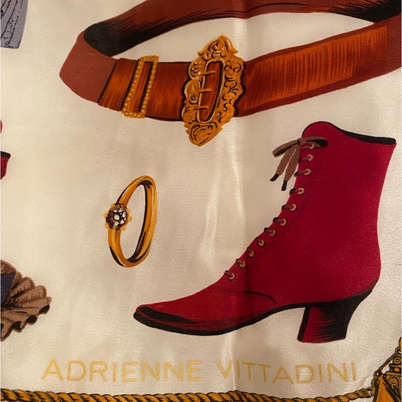 Adrienne Vittadini - 100% silk scarf - Picture 2 of 2
